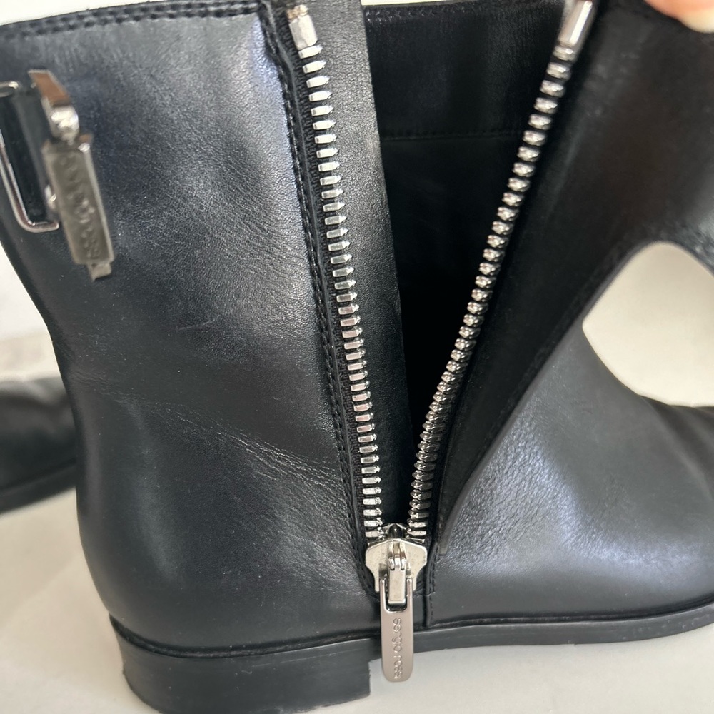 Sergio Rossi | Black Leather Flat Ankle Boots | Side Zip | Size 38 - Picture 3 of 10